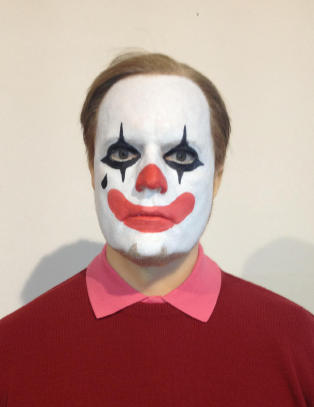 - Motbydelig, ufyselig og taktl�st