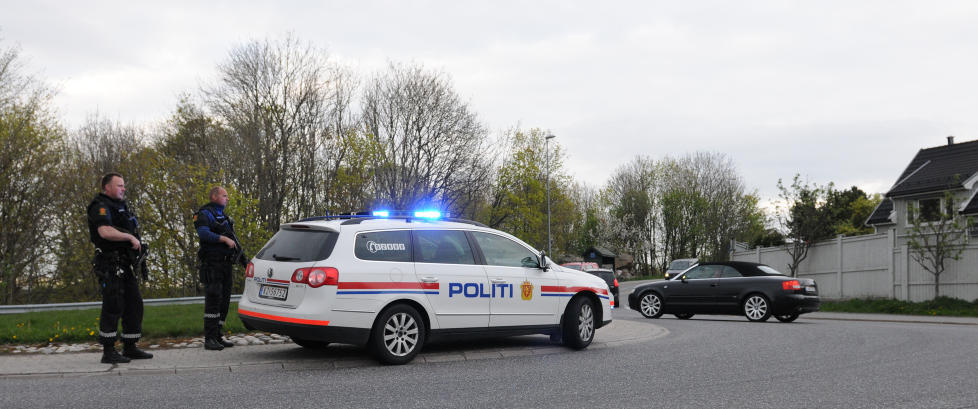 Mann truet med v�pen i Larvik