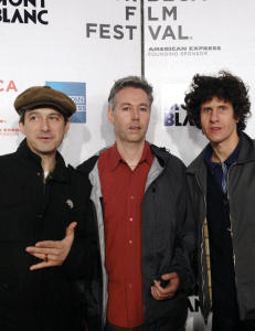 Kjendisene s�rger over hiphop-legenden