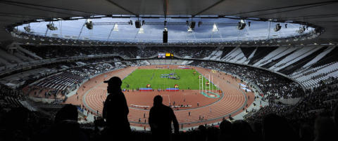Smuglet inn �bombe� p� OL-stadion i London
