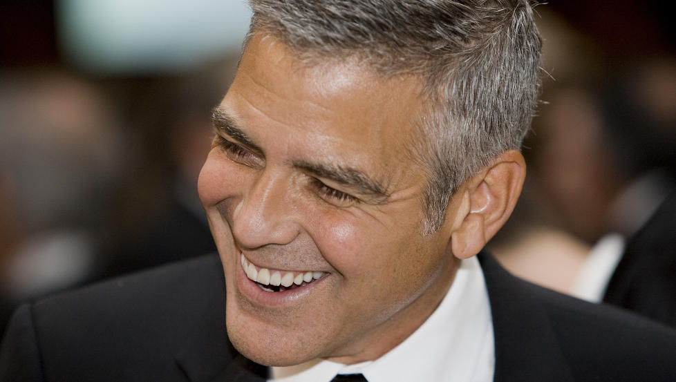 BURSDAGSBARN: Selv om han n� har blitt 51 �r, regnes George Clooney fortsatt som en av klodens kjekkeste menn. Foto: Stella Pictures