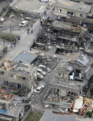 14-�ring drept av tornado i Japan