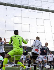- Godset vinner serien
