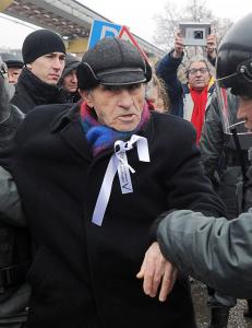 Over 100 p�grepet mens Putin avla presidenteden