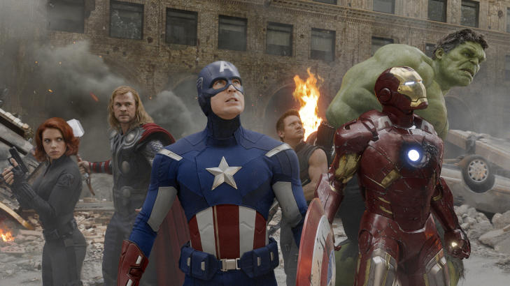 SMIL: Folka i «The Avengers» har all grunn til å smile, selv om de ikke gjør det på dette bildet. Fra venstre Scarlett Johansson, Chris Hemsworth, Chris Evans, Jeremy Renner, Robert Downey Jr. og Mark Ruffalo. Foto: Marvel Studios/Reuters/NTBscanpix SMIL: Folka i «The Avengers» har all grunn til å smile, selv om de ikke gjør det på dette bildet. Fra venstre Scarlett Johansson, Chris Hemsworth, Chris Evans, Jeremy Renner, Robert Downey Jr. og Mark Ruffalo. Foto: Marvel Studios/Reuters/NTBscanpix