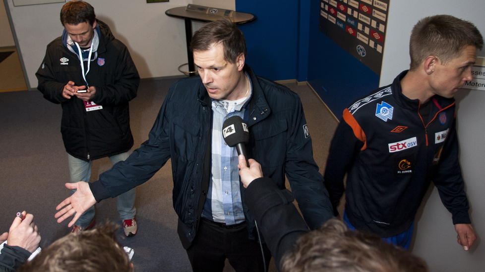 TAR SEG BARE EN PAUSE: Kjetil Rekdal mener at pressen bare bekrefter hans poeng n�r de skriver at han boikotter mediene.
Foto: Svein Ove Ekornesv�g / NTB scanpix