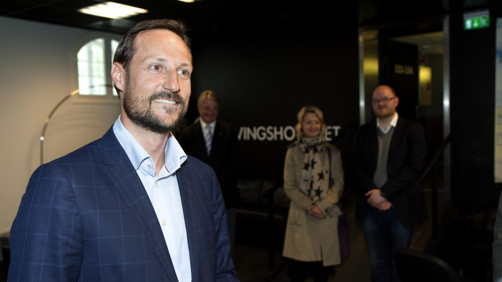 BRA FOR S�STEREN: Kronprins Haakon tror prinsesse M�rtha Louise og Ari Behn vil trives i London n�r de tar med barna og flytter. Foto: Andes Gr�nneberg