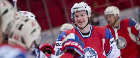 Holtet drar fra VM-laget for � f�lge konas f�dsel