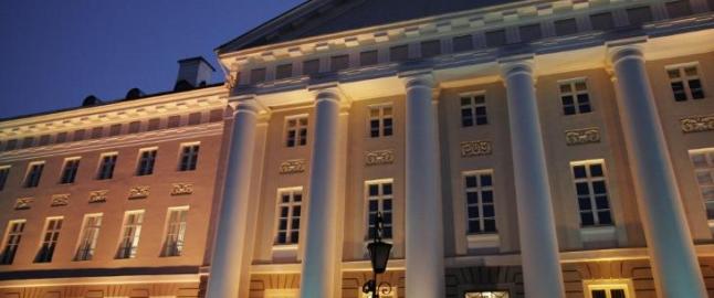 Her ble studenter holdt innelåst i ukesvis