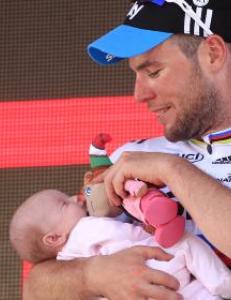 Cavendish tok med datteren på seierspallen