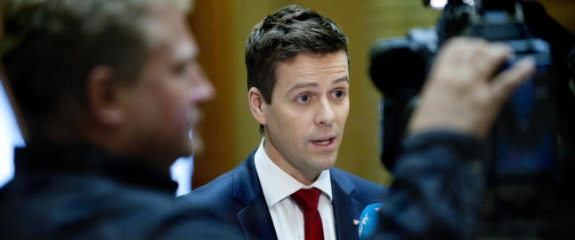 KrF gj�r som Venstre: De g�r til h�yre