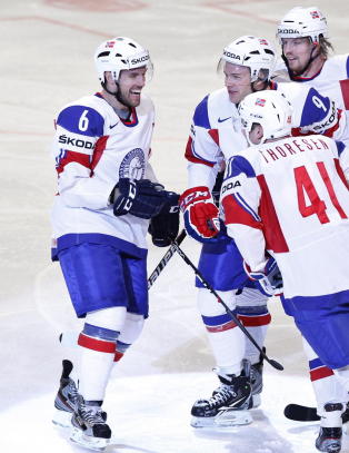 - Jeg syntes nesten synd p� dem