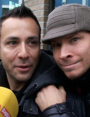 90-tallets boyband-helter dro p� shopping i Oslo