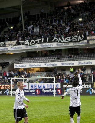 For første gang på ti år kan det komme under 20 000 på festkvelden