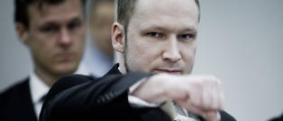 Derfor tror ikke politiet på Breivik