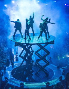Nostalgisk lapdance med en kvapsete Nick Carter