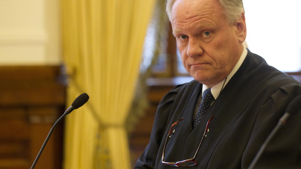 VANT FRAM: Advokat Sigurd Kloms�t fikk medhold i Aust-Agder tingrett, der hans klient slapp fengsel for drapet p� sin fostermor. Foto: Terje Bendiksby / NTB Scanpix