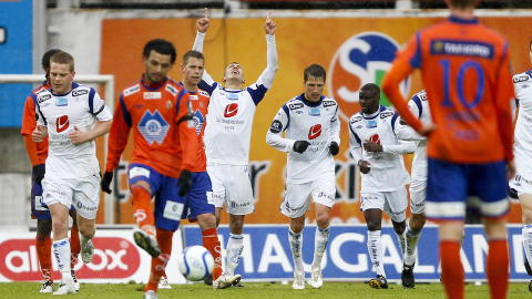 SCORET HATTRICK: Nikola Djurdjic er oppe i sju tippeligascoringer etter å ha laget hattrick før pause mot Aalesund. Foto: Jan Kåre Ness / NTB scanpix SCORET HATTRICK: Nikola Djurdjic er oppe i sju tippeligascoringer etter å ha laget hattrick før pause mot Aalesund. Foto: Jan Kåre Ness / NTB scanpix