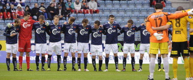 Ett minutts stillhet for Gromstad i samtlige kamper
