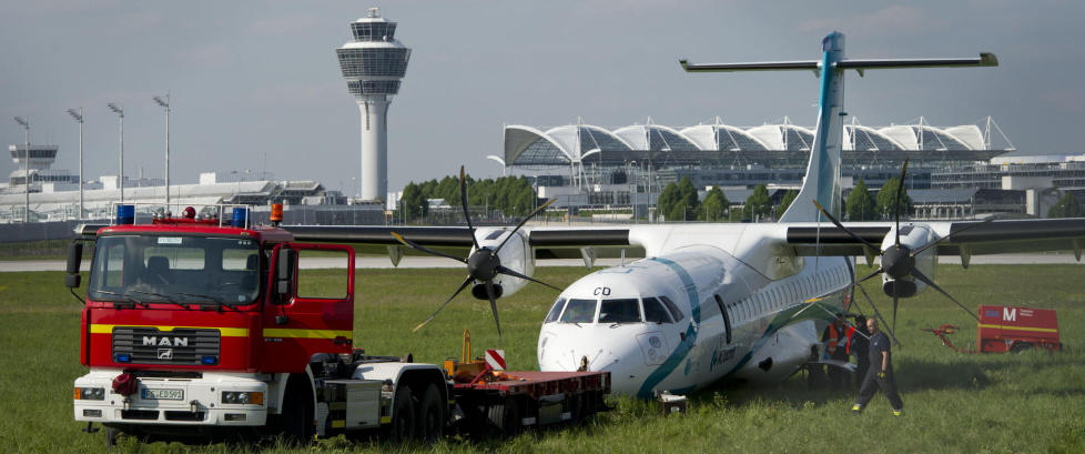 Fem skadd i n�d- landing i M�nchen