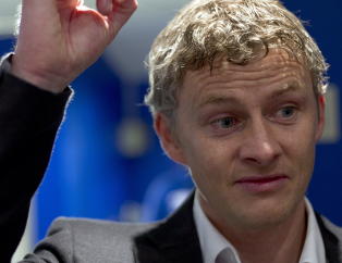 - Jeg snakket med R�kke om Villa p� mandag