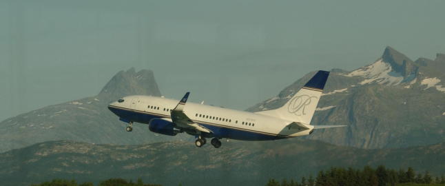 N�r ble det feil med privatjet, R�kke?