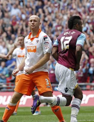Her sender han West Ham tilbake til Premier League