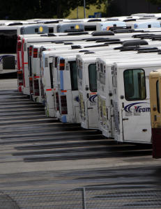 Mekler for � unng� at bussene st�r