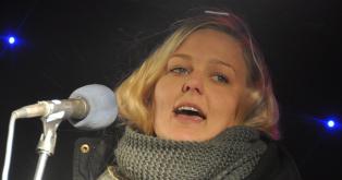 Renate (22) ble vitne til at kj�resten ble skutt
