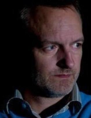 - Det tok nesten tre timer før hun fikk profesjonell hjelp
