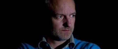 - Det tok nesten tre timer før hun fikk profesjonell hjelp