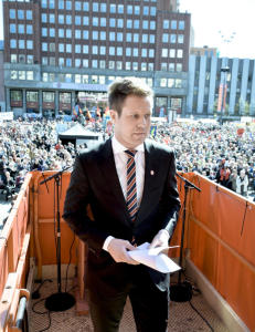 «Tenk så fantastisk det ville ha vært om Eskil Pedersen kom med noen ektefølte kraftsalver om hva han egentlig mener om tiltalte»