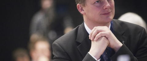 Solvik-Olsen vurderer å gi seg på Stortinget