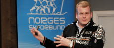 R�ste innstilt som ny skipresident