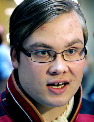 - Jeg har hatt flere operasjoner enn Michael Jackson
