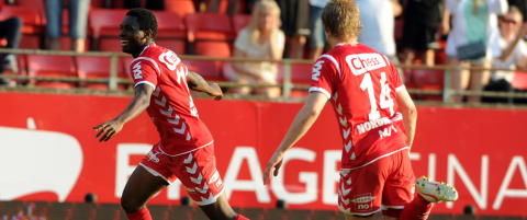 Brann v�knet kvarteret f�r full tid