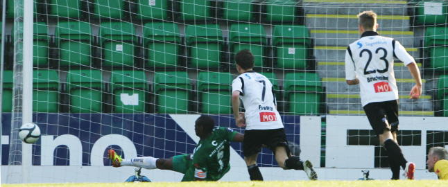 Sogndal sl�ste mot et tafatt Sandnes Ulf
