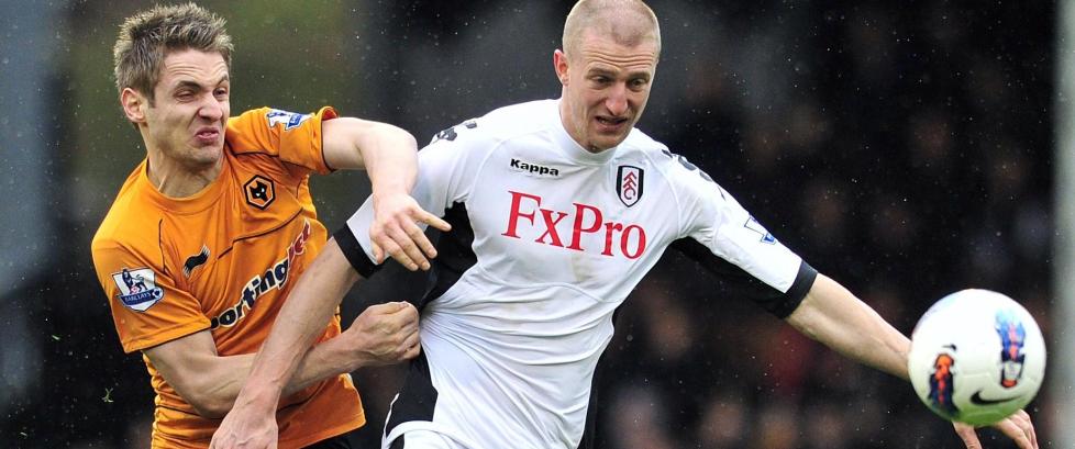 Hangeland venter på nytt Fulham-tilbud