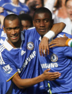 Kalou og Bosingwa f�lger Drogba ut d�ra
