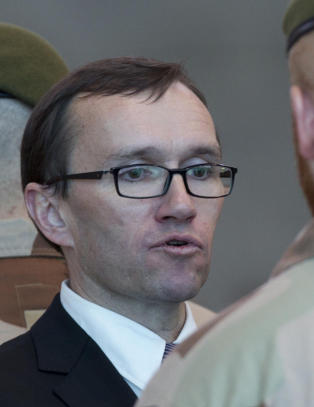 Espen Barth Eide eller kunsten &aring; selge en krig