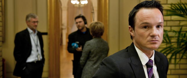 - B�r gj�re et klart skille om uttalelser knytter seg til funn i forskning eller politiske meninger