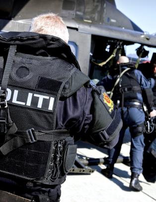 Terrorister har tatt gisler p� Helgelandskysten