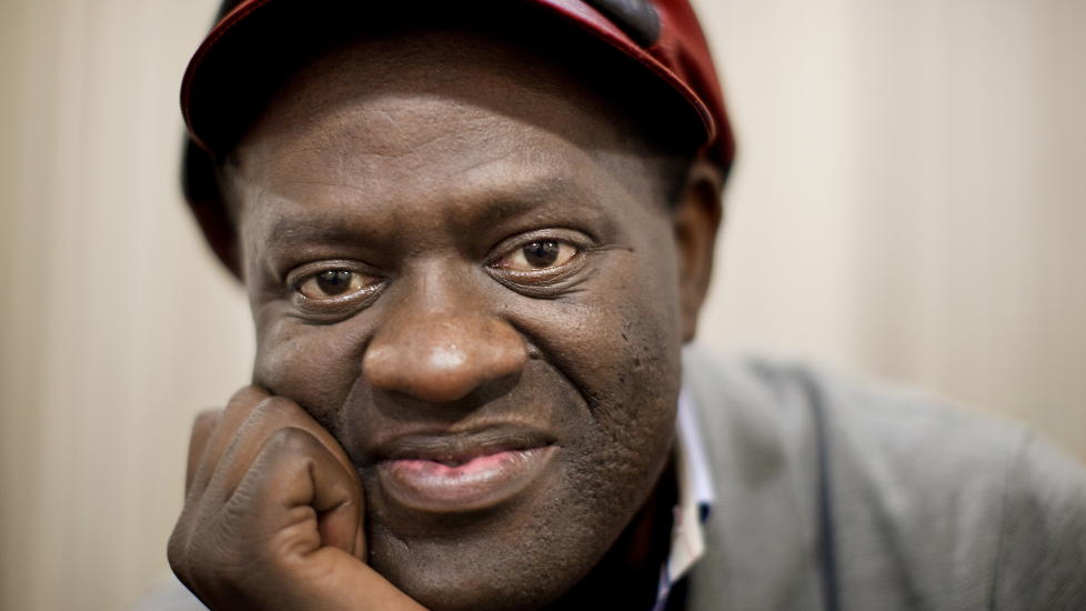 ABSURD HUMOR: Alain Mabanckou skriver om kaotisk oppvekst i et kaotisk land.
Foto: Espen R�st / Dagbladet