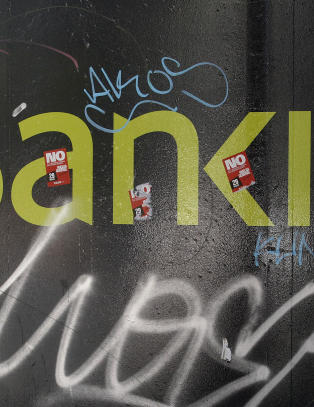 Fem spanske banker nedgradert