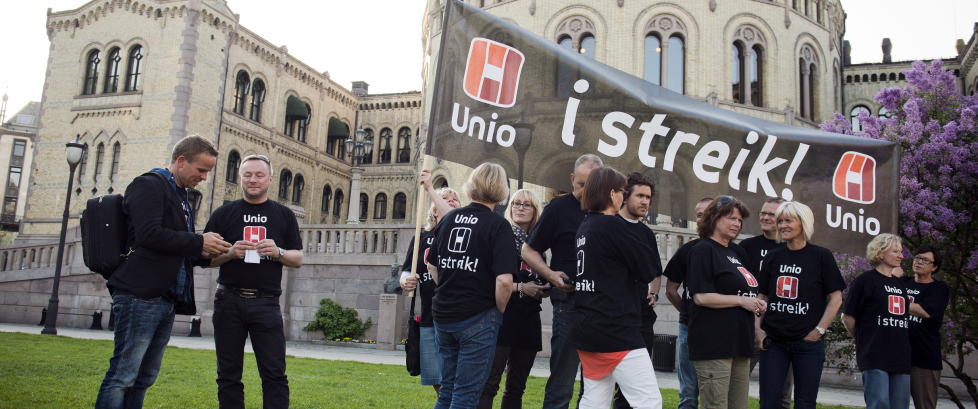 Streiken biter dobbelt s� hardt over pinse