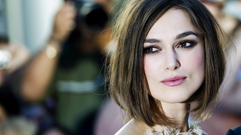 RING P� FINGEREN: Keira Knightley gifter seg med musikerkj�resten James Righton. Foto: Stella Pictures