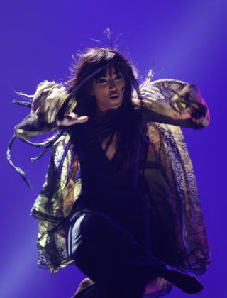 GA ALT: Loreens �Euphoria� slo knockout p� resten av Eurovision-finalistene. Foto: David Mdzinarishvili / Reuters / NTB Scanpix