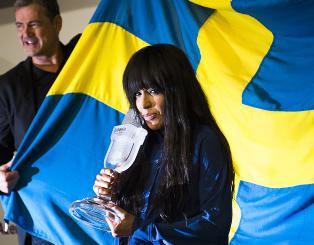 - Vitner om en form for feberrus hos svenskene