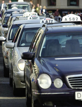 Konkurranse gir ikke billigere taxi
