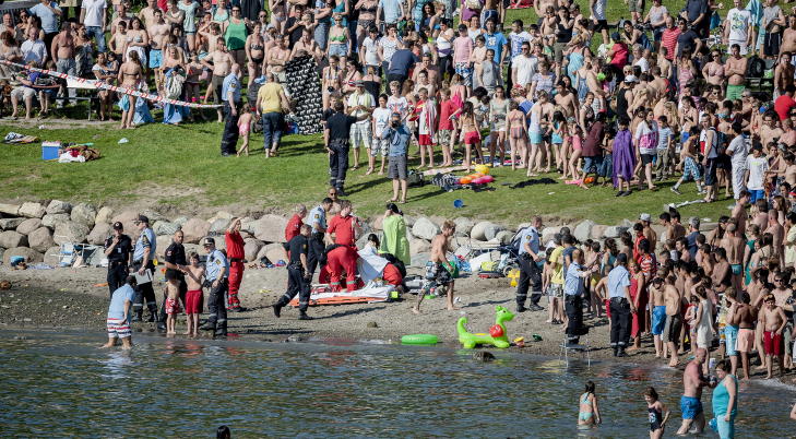 Gutt (5) funnet under vann ved badestrand i Oslo
